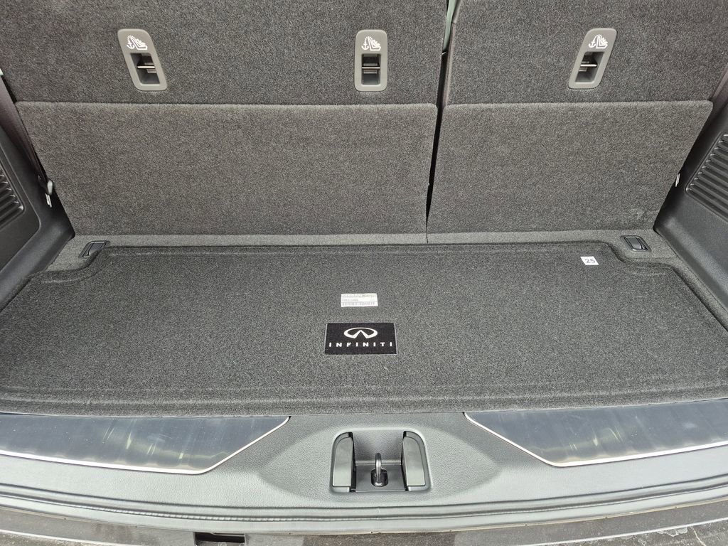 New 2026 INFINITI QX80 Pure w/ Cargo Package image 23