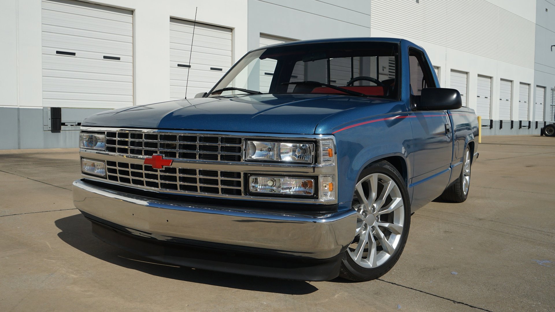 Used 1990 Chevrolet Silverado 1500 2WD Regular Cab image 3
