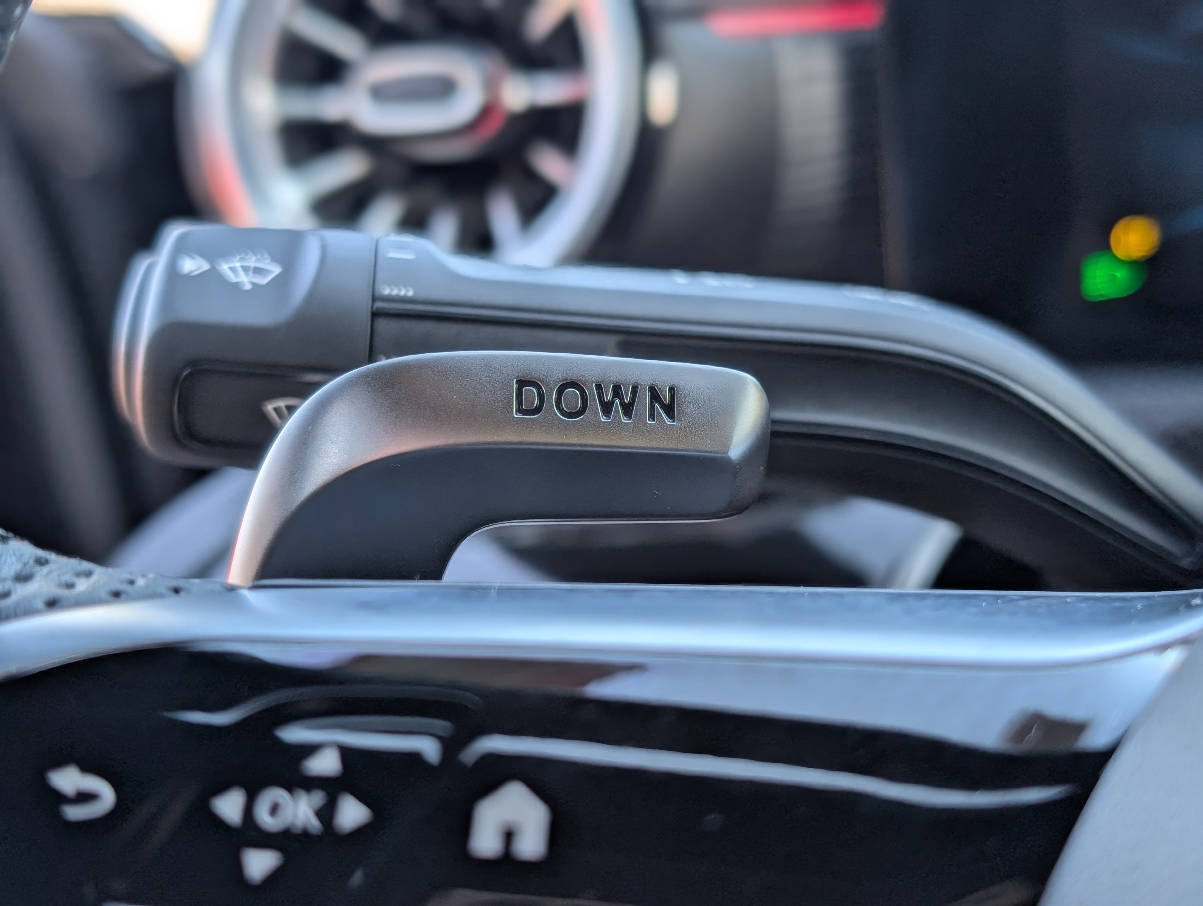 Used 2025 Mercedes-Benz CLA 35 AMG 4MATIC image 33