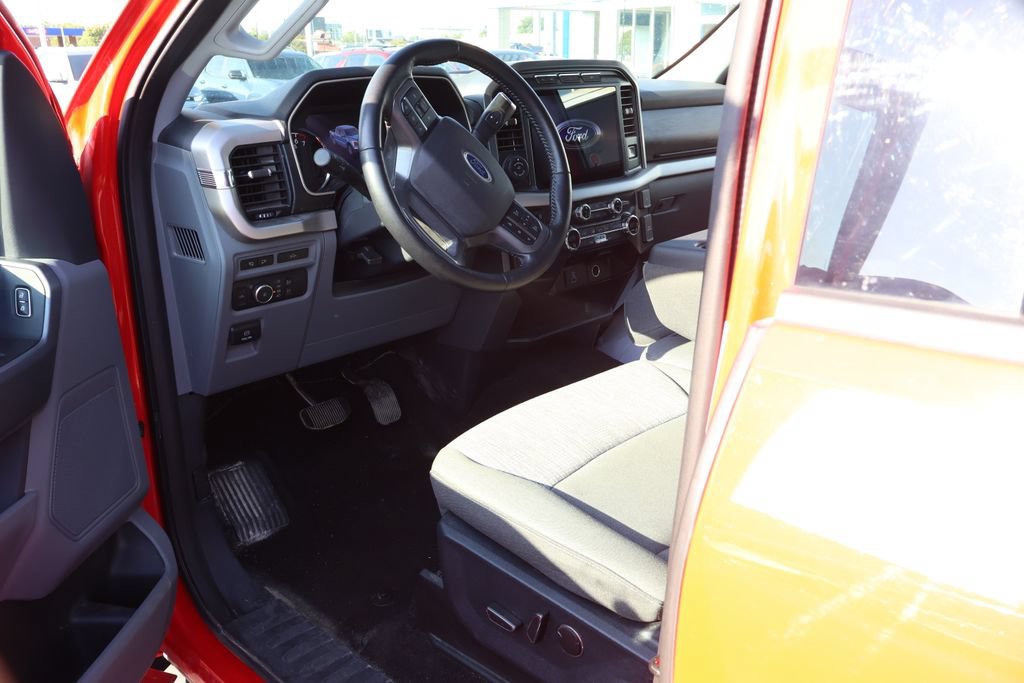 Used 2021 Ford F150 XLT w/ Equipment Group 302A High AWD/4WD image 8