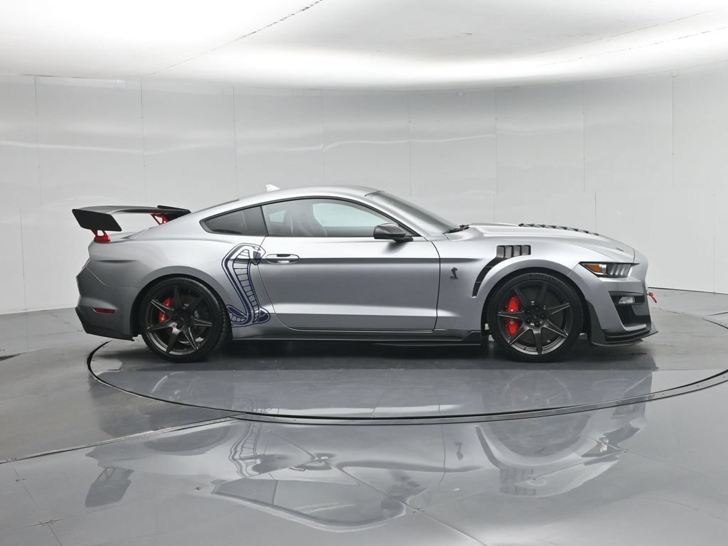 Used 2020 Ford Mustang Shelby GT500 w/ Carbon Fiber Track Pack RWD image 26