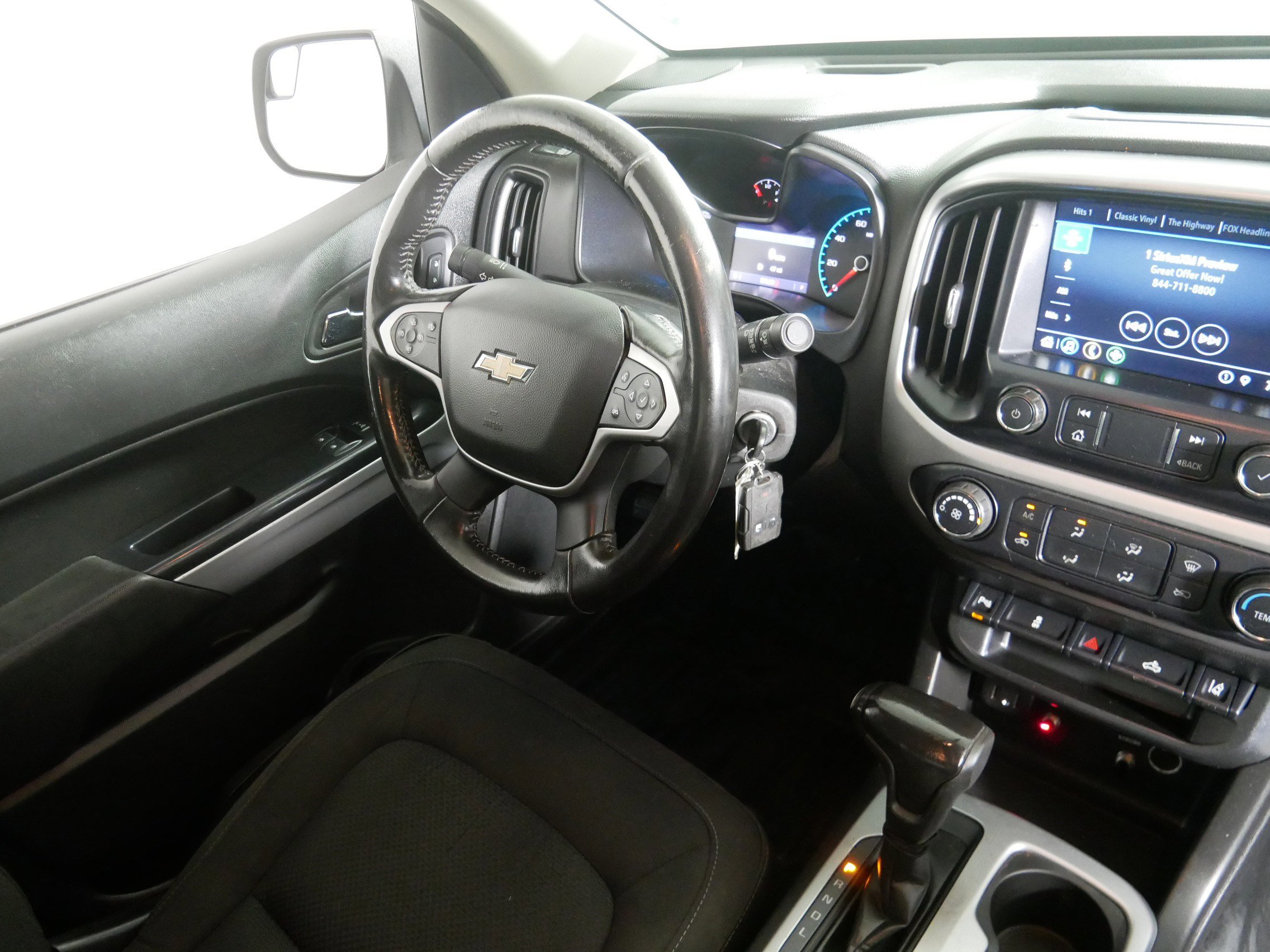 Used 2020 Chevrolet Colorado LT w/ Safety Package image 9