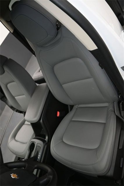 Used 2022 Chevrolet Colorado W/T image 11
