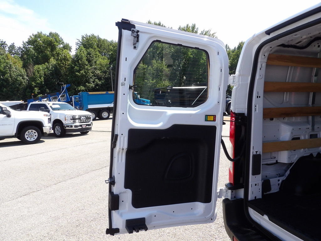 Used 2025 Ford Transit 250 Low Roof w/ Exterior Upgrade Package RWD image 40