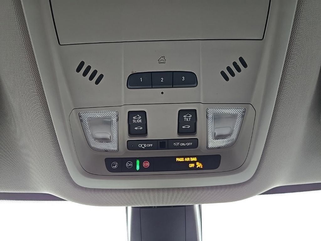 Used 2020 Buick Enclave Avenir image 39