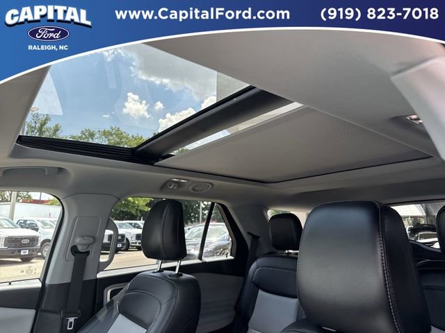 Certified 2022 Ford Explorer XLT w/ Equipment Group 202A image 21