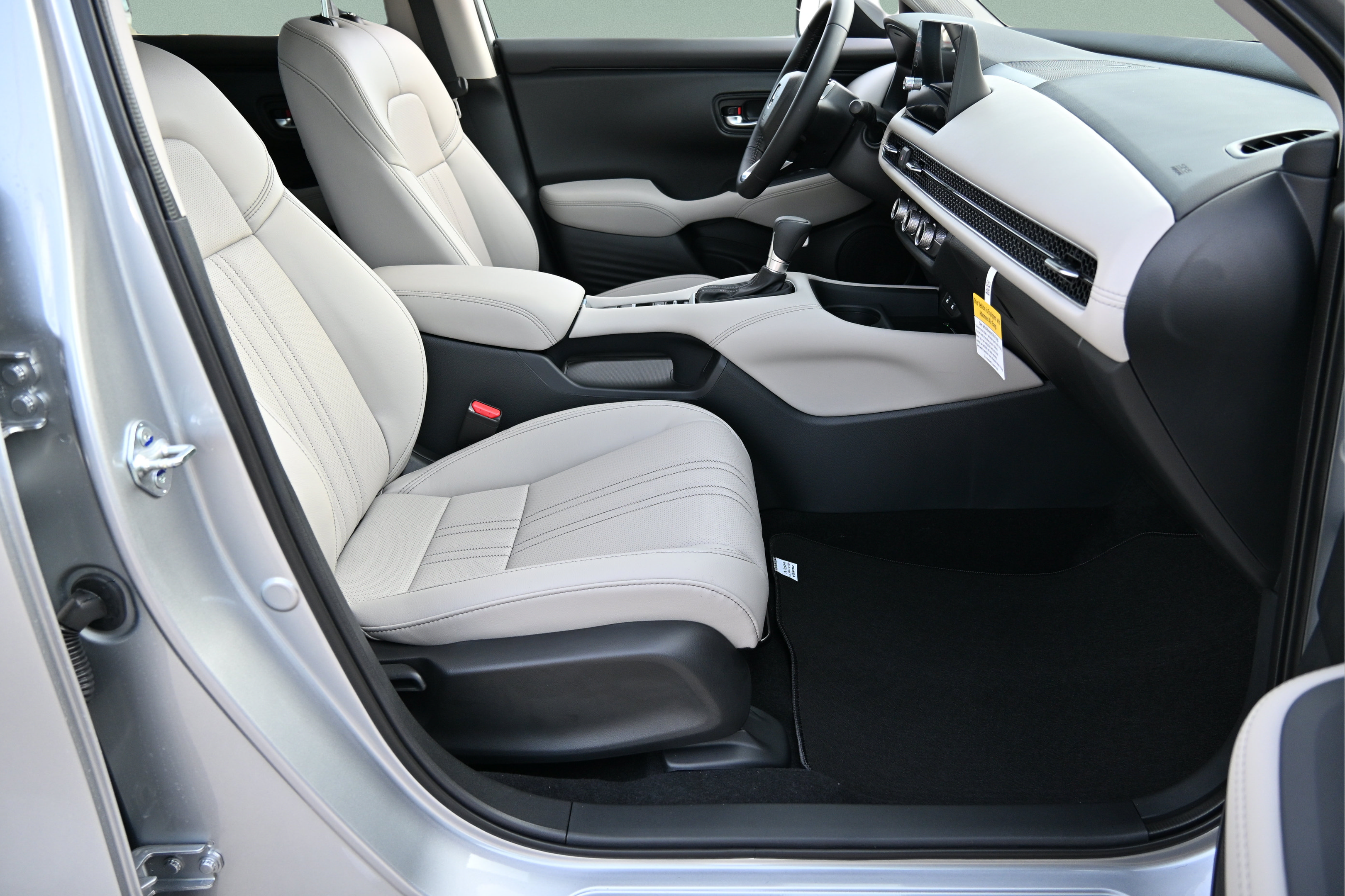 New 2027 Honda HR-V EX-L image 13