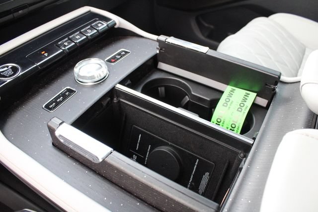 New 2027 Lincoln Navigator L Black Label w/ Black Label Special Edition AWD/4WD image 18