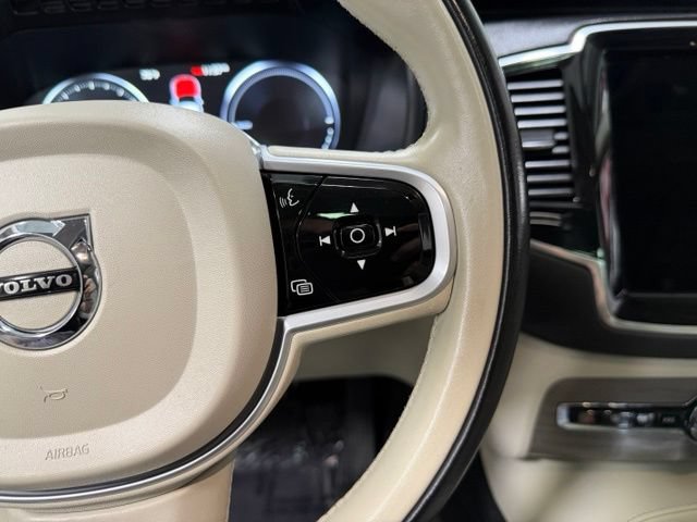 Used 2022 Volvo XC90 T8 Inscription AWD/4WD image 18
