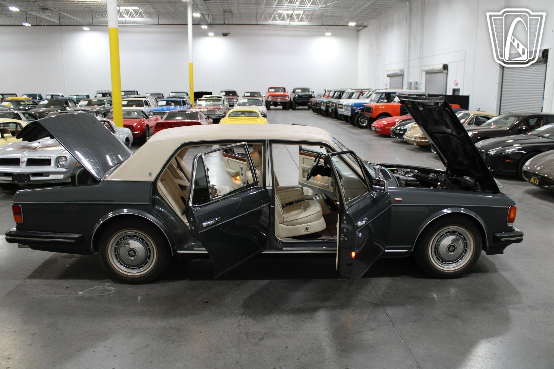 Used 1990 Rolls-Royce Silver Spur II RWD image 31