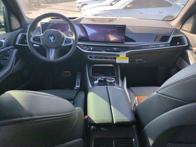 New 2026 BMW X5 xDrive40i w/ M Sport Package AWD/4WD image 15