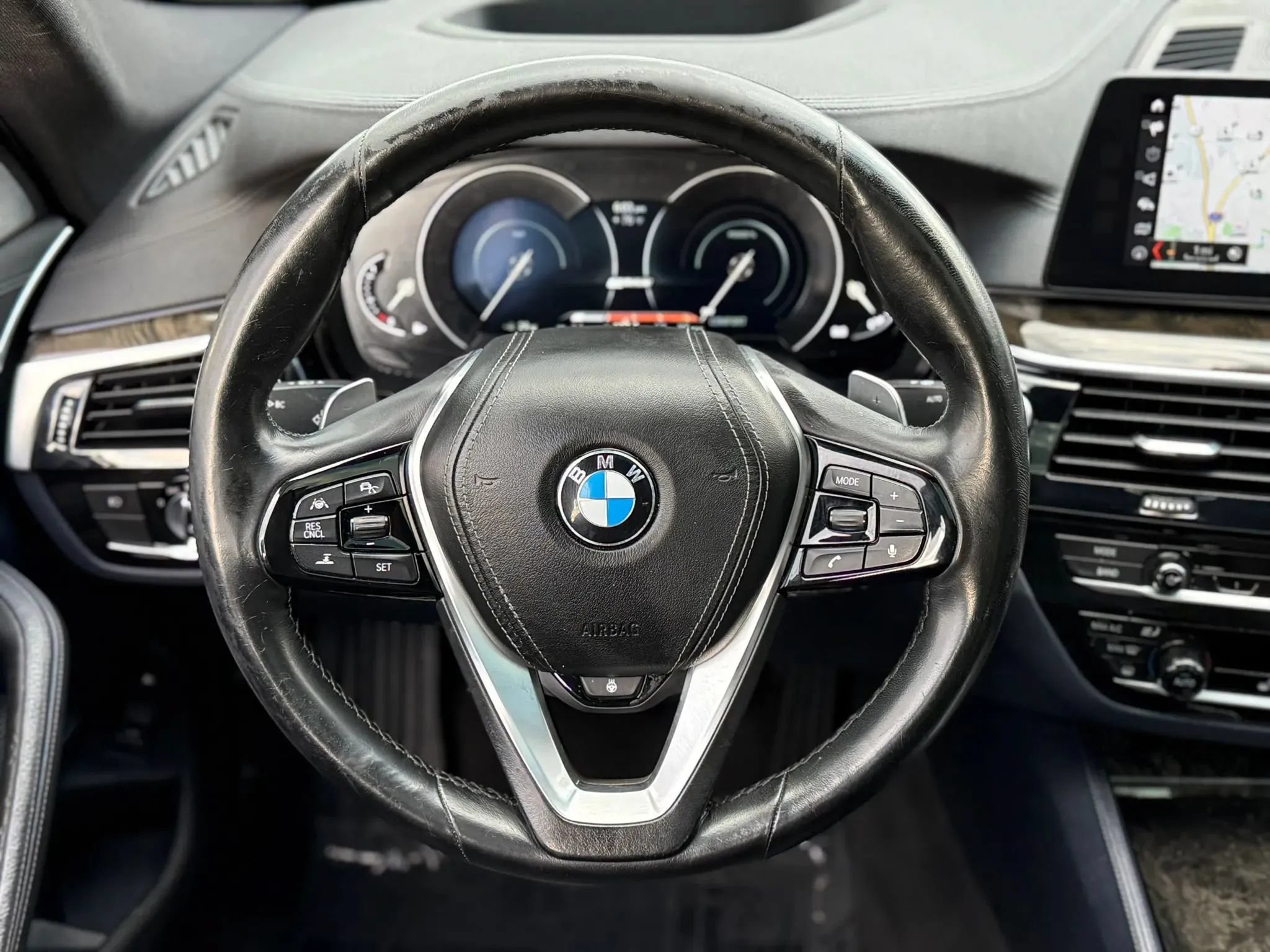Used 2018 BMW 530e xDrive AWD/4WD image 21