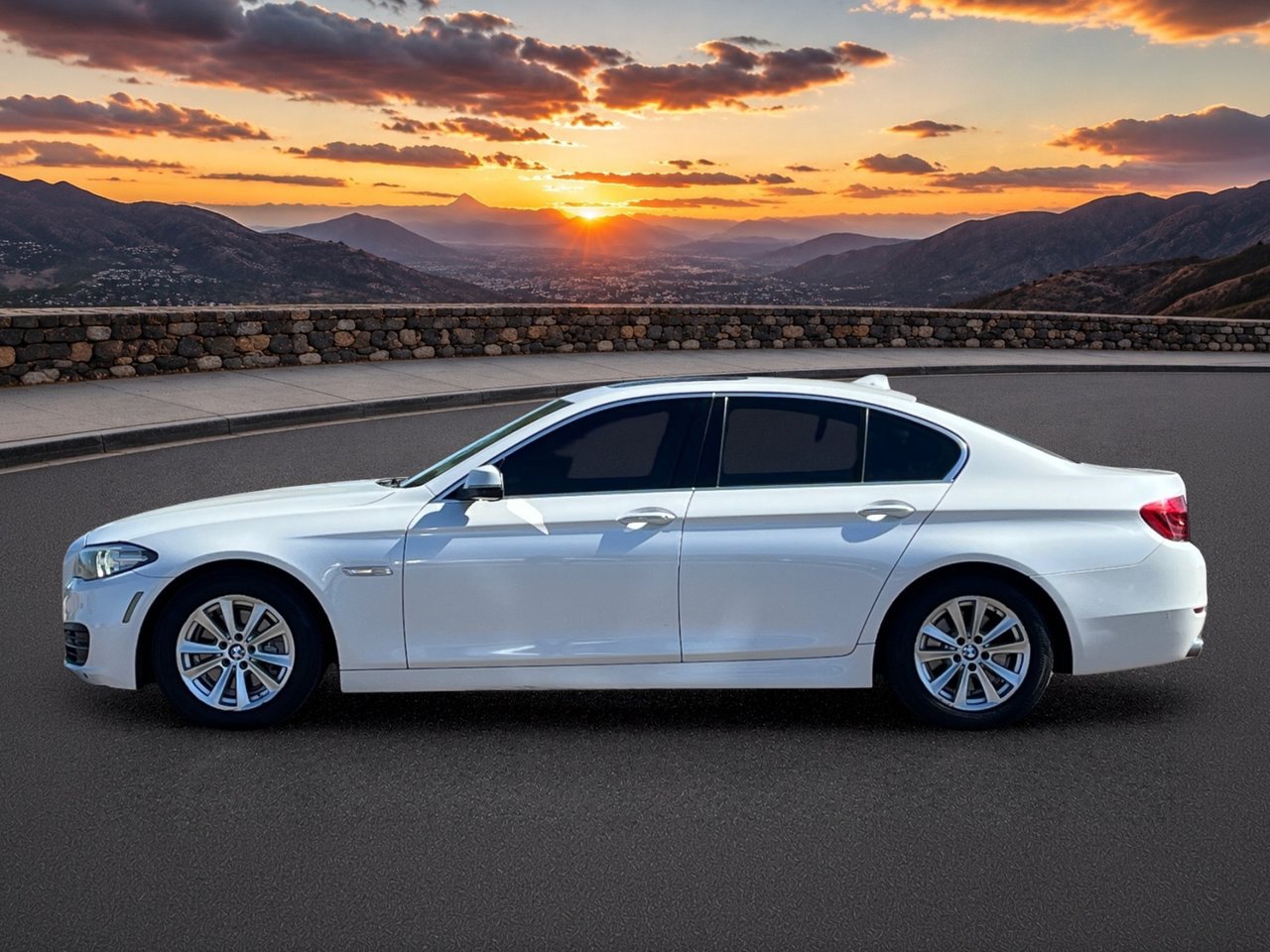 Used 2014 BMW 528i Sedan RWD image 3