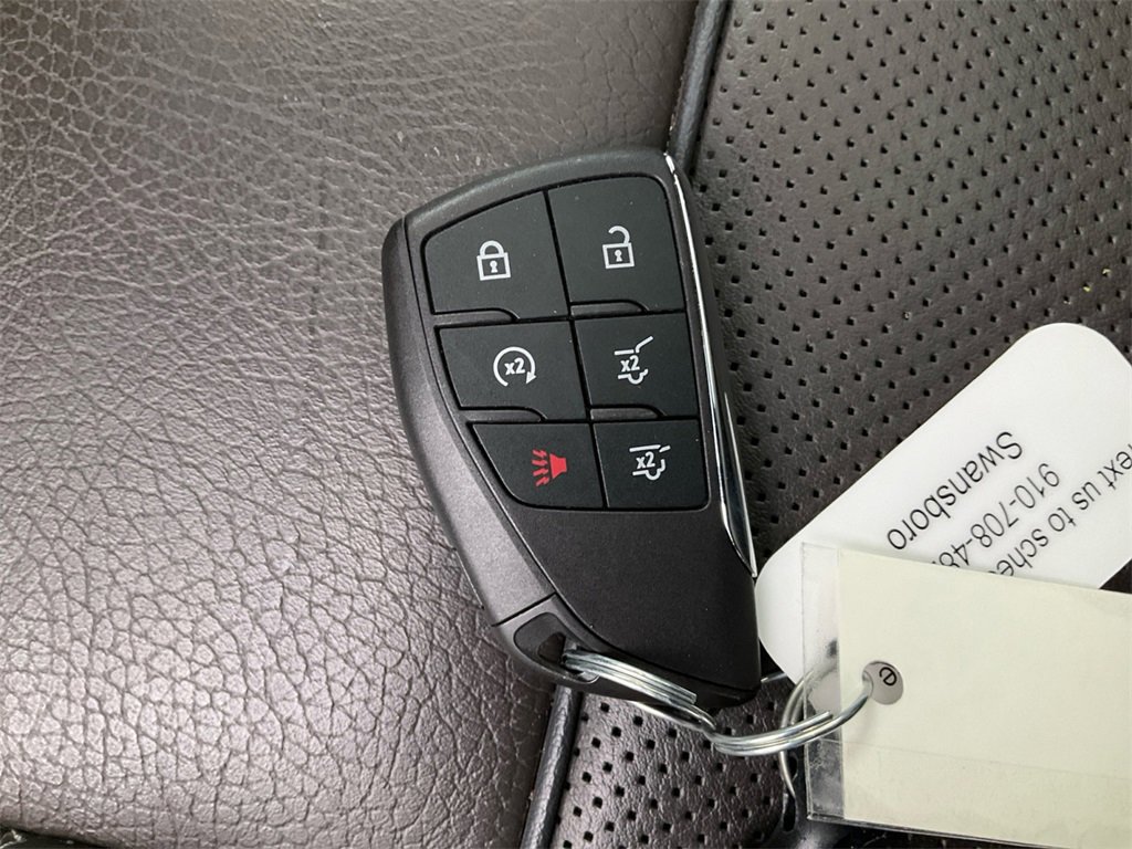 Used 2022 GMC Yukon Denali image 39