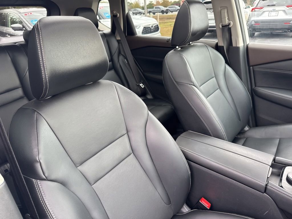 Certified 2022 Nissan Rogue SL w/ SL Premium Package image 23