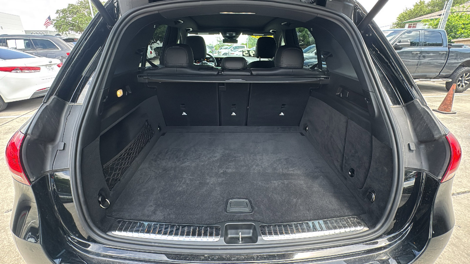 Used 2022 Mercedes-Benz GLE 450 4MATIC image 25