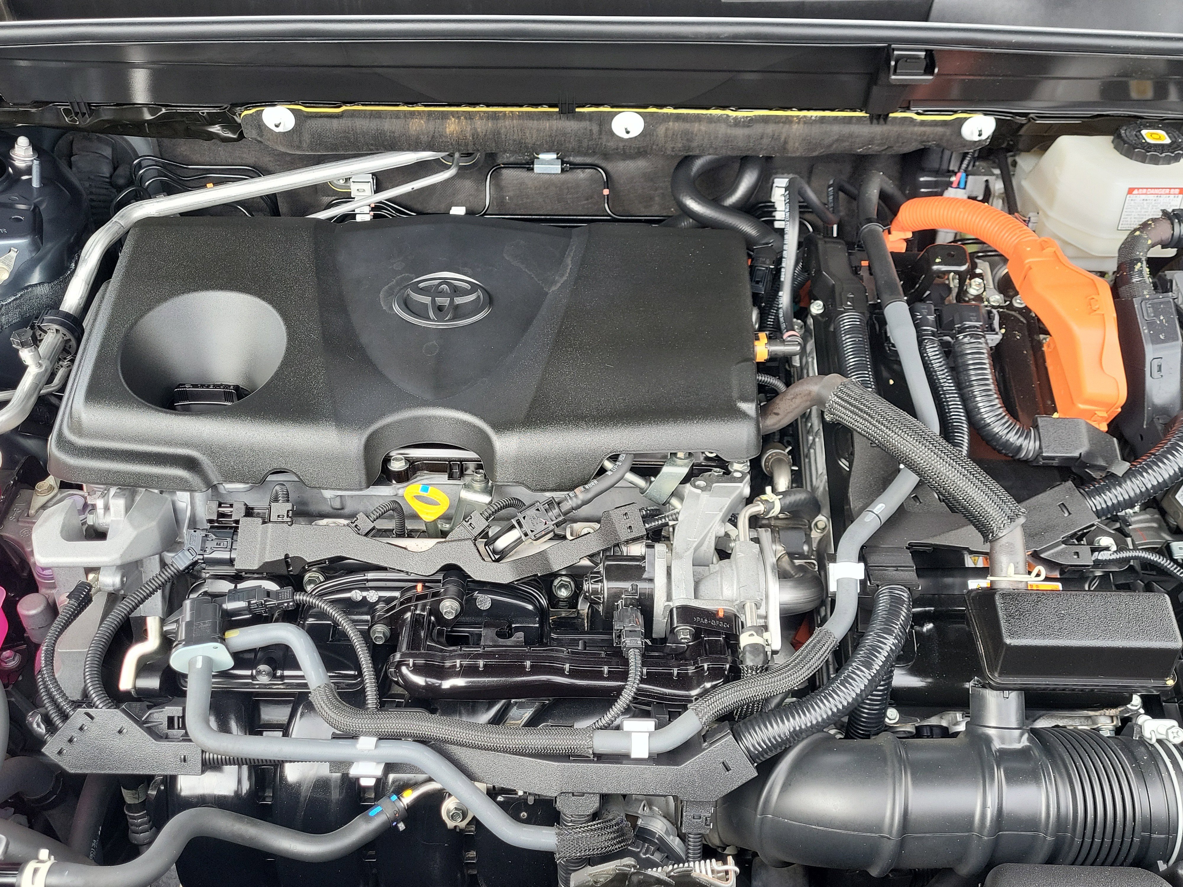 Used 2021 Toyota Venza LE image 22