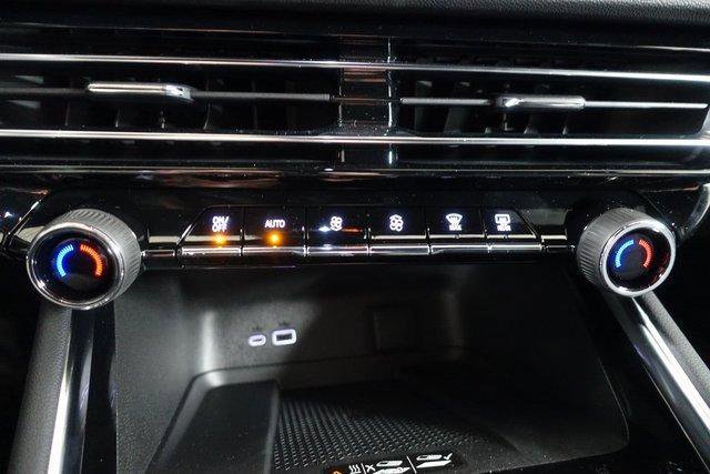 New 2025 Chevrolet Traverse LT w/ LPO, Floor Liner Package image 17