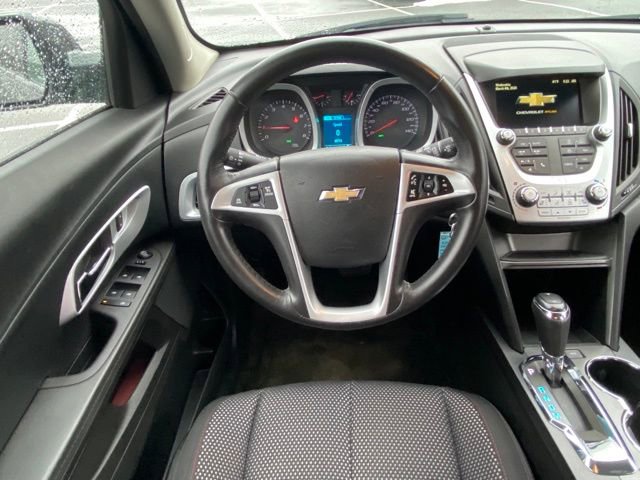 Used 2017 Chevrolet Equinox LT w/ Convenience Package image 27
