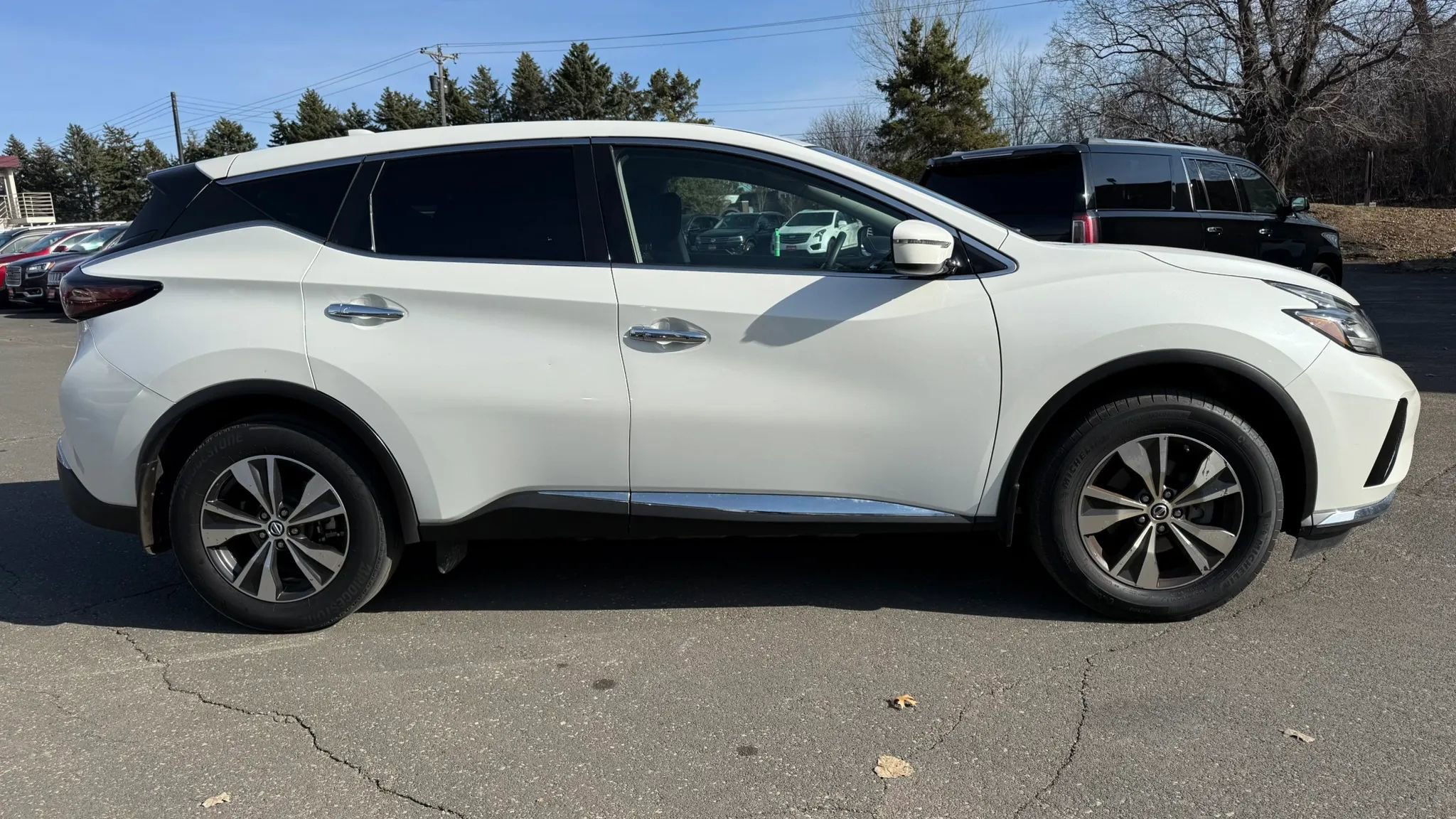Used 2019 Nissan Murano S image 11