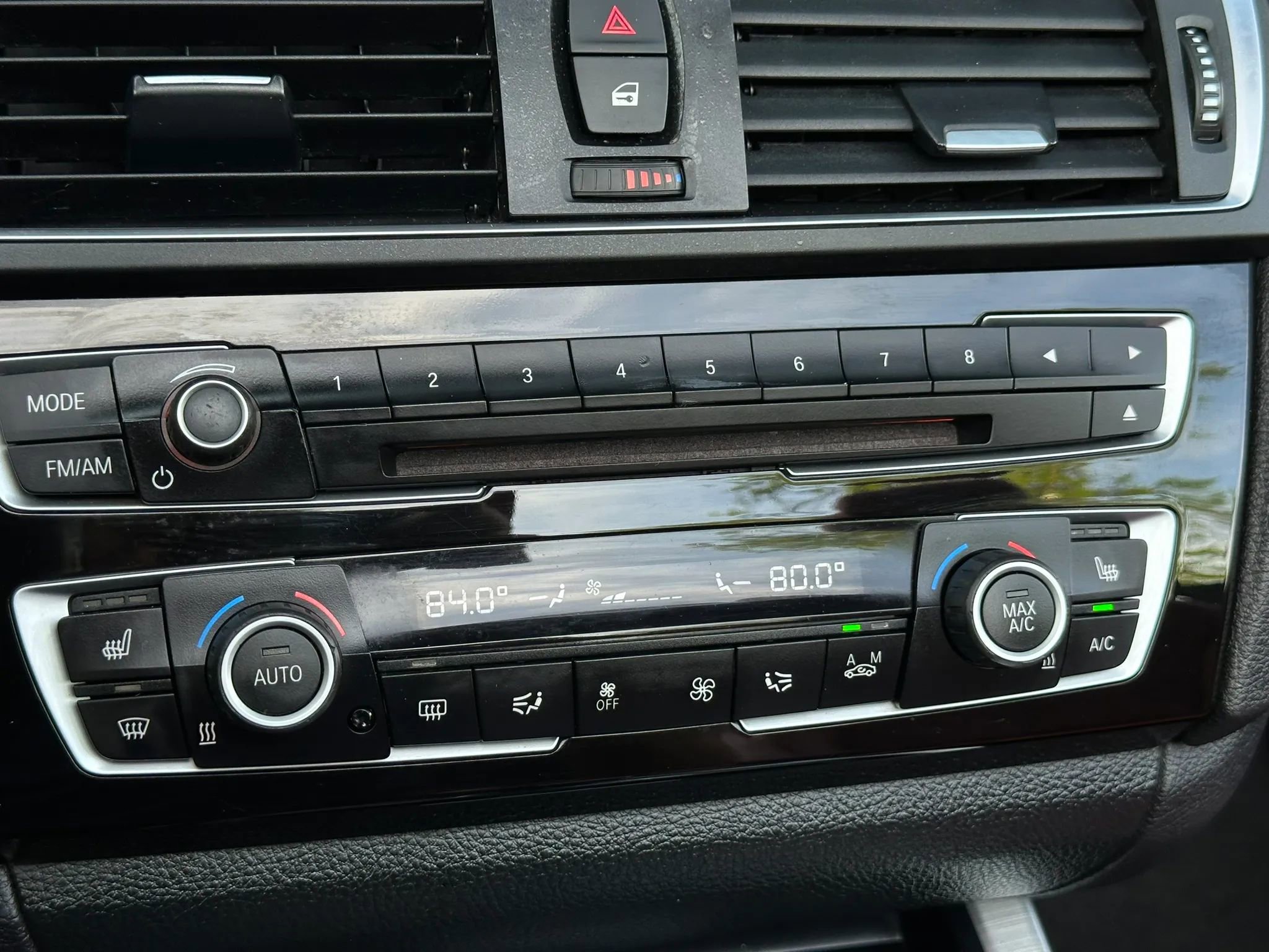 Used 2016 BMW M235i Convertible image 40