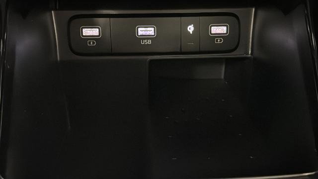 Used 2022 Kia Sorento SX image 37