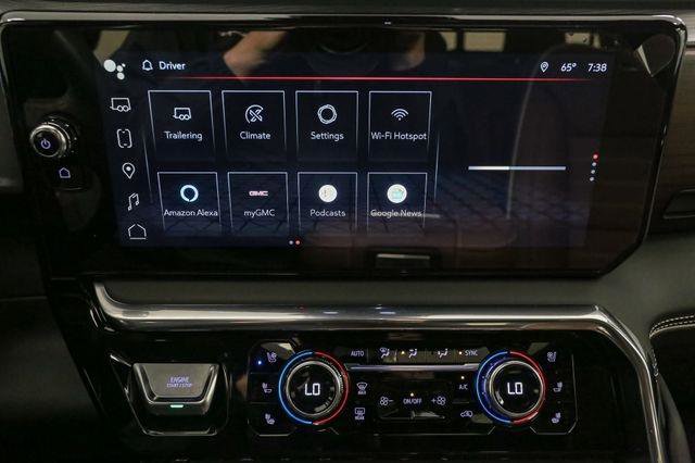 Used 2024 GMC Sierra 2500 Denali Ultimate image 30