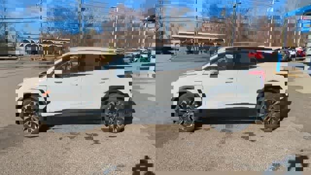 New 2025 Chevrolet Blazer EV LT w/ Super Cruise Package image 5