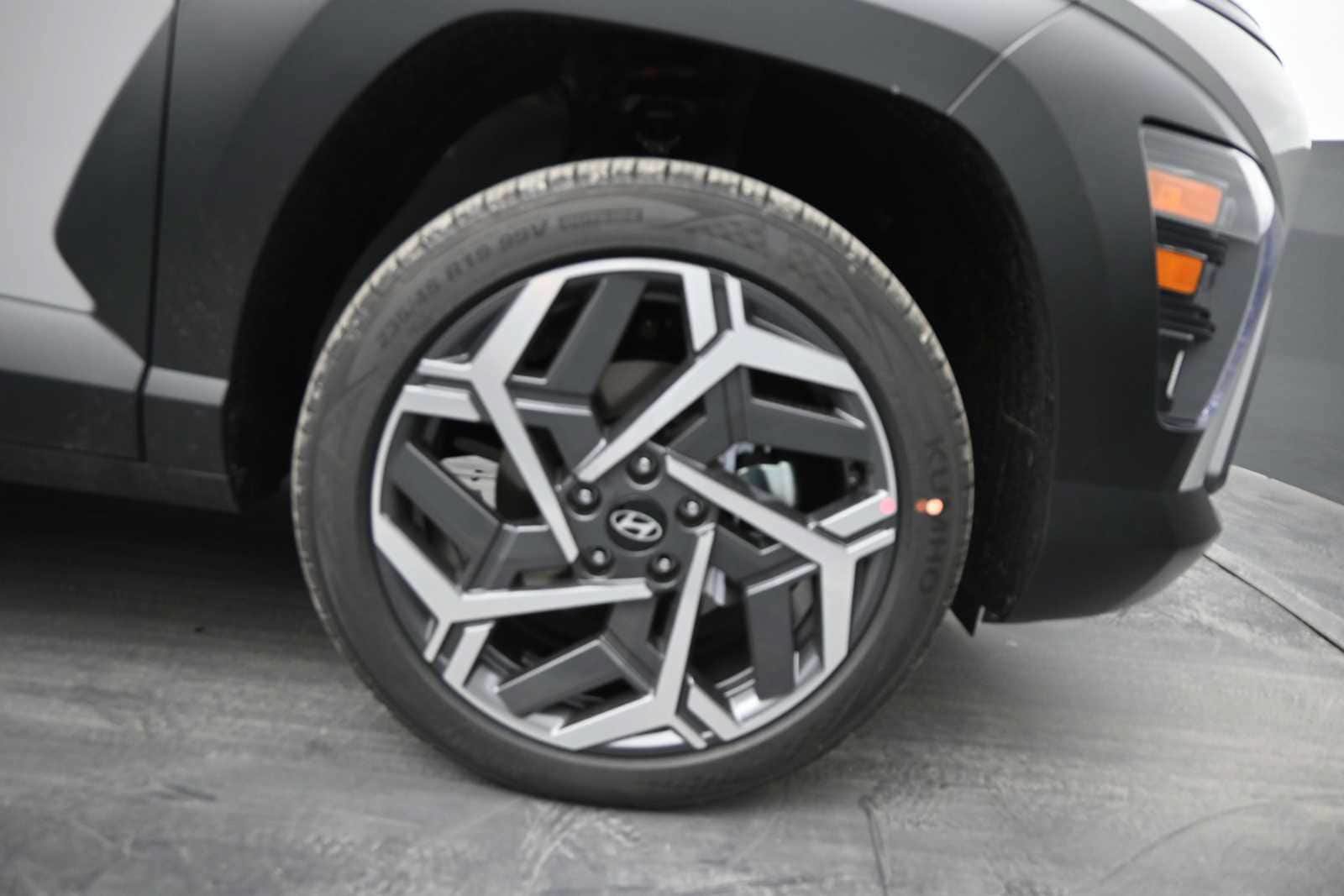 New 2026 Hyundai Kona SEL Premium AWD/4WD image 9