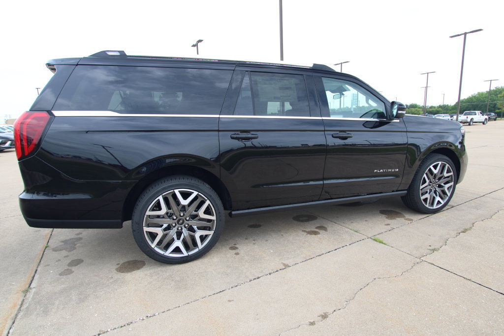 New 2027 Ford Expedition Max Platinum w/ Platinum Ultimate Package AWD/4WD image 5