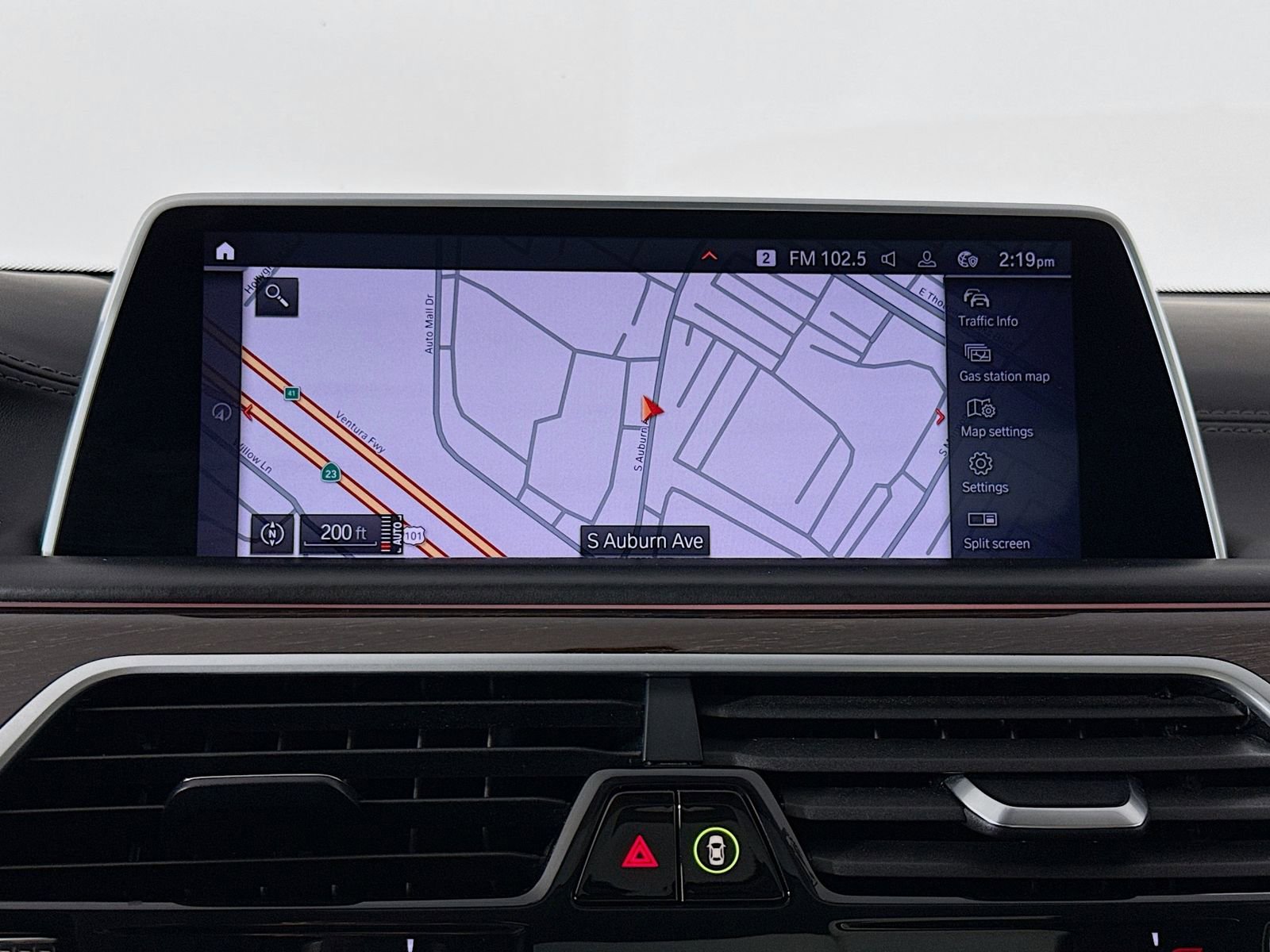 Used 2021 BMW 750i xDrive w/ Executive Package image 13