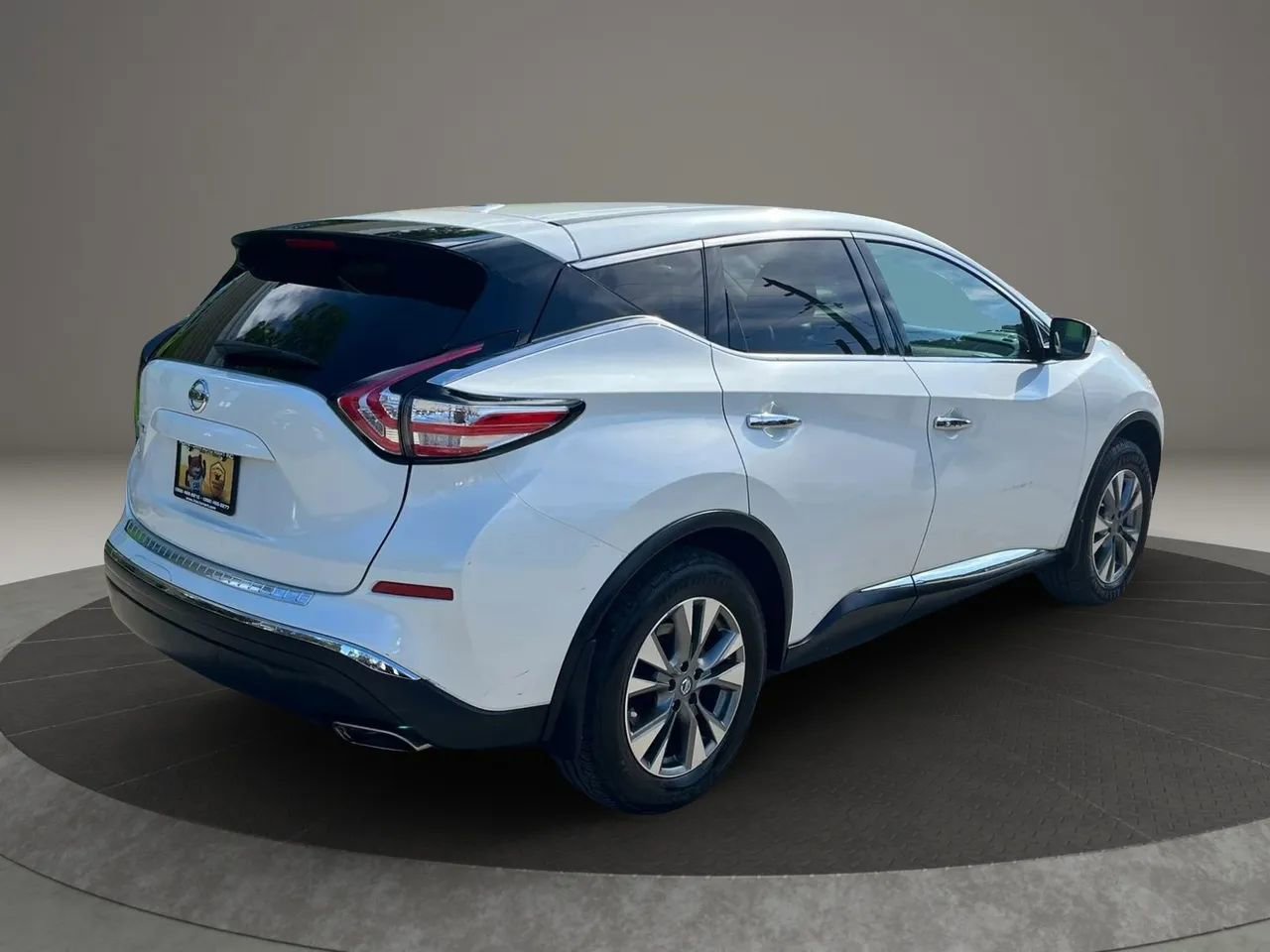 Used 2015 Nissan Murano S w/ Cargo Package w/Cover FWD image 7