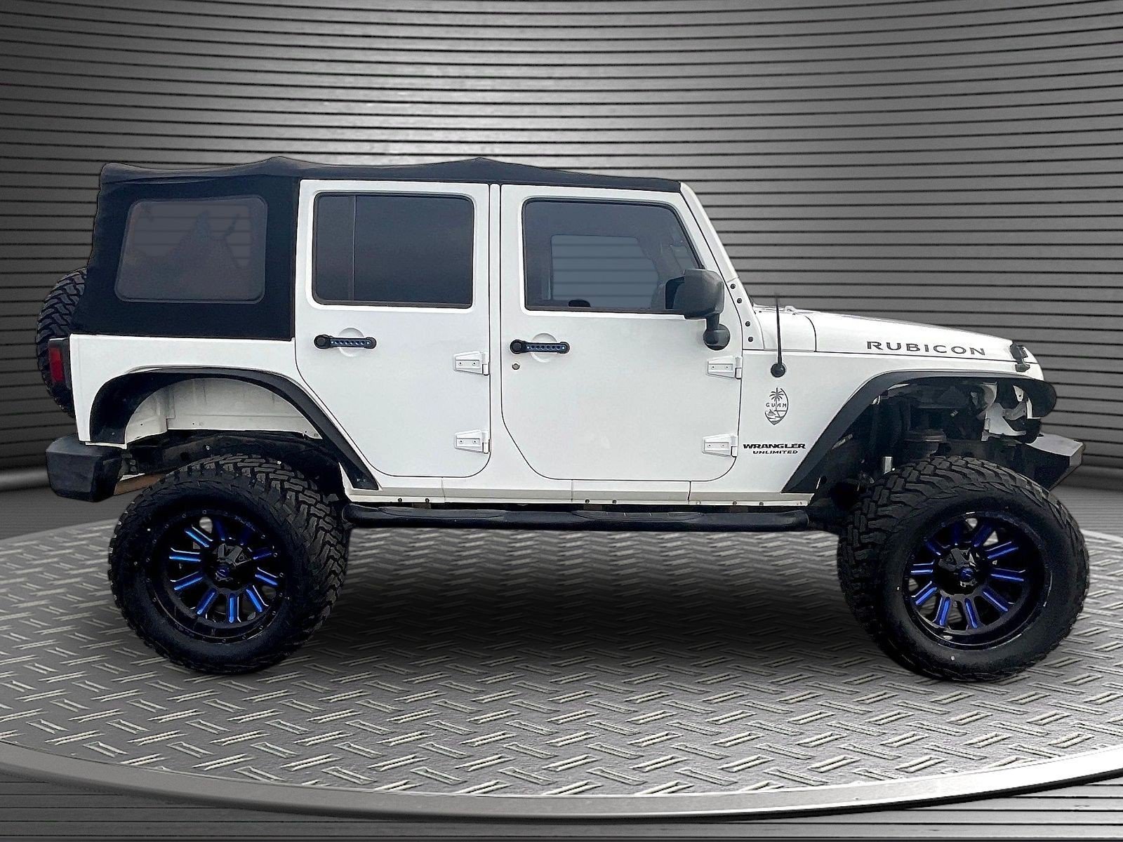 Used 2015 Jeep Wrangler Unlimited Rubicon w/ Dual Top Group AWD/4WD image 8