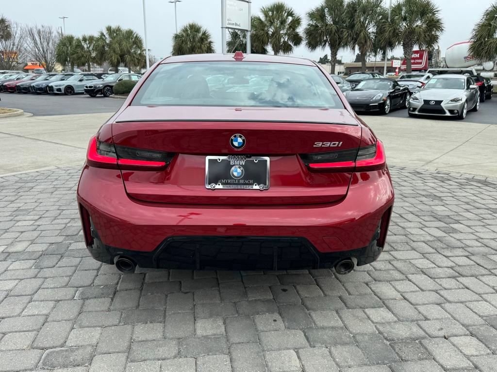 Certified 2025 BMW 330i 330i w/ M Sport Package image 10