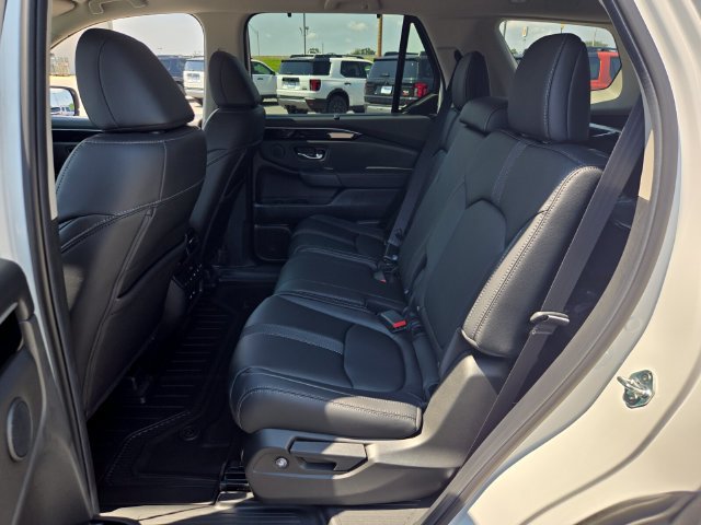 New 2026 Honda Pilot EX-L image 5
