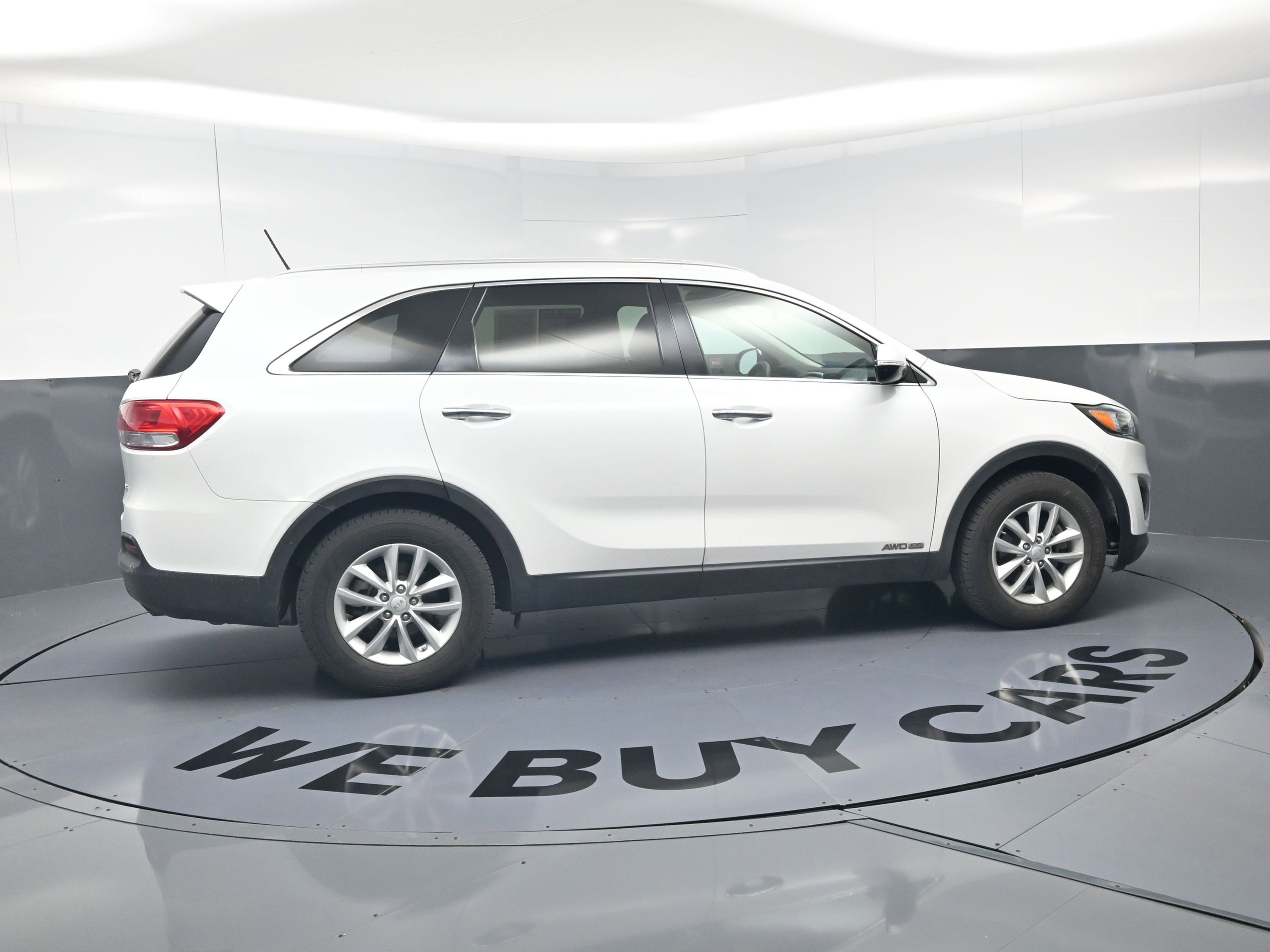 Used 2016 Kia Sorento LX AWD/4WD image 10