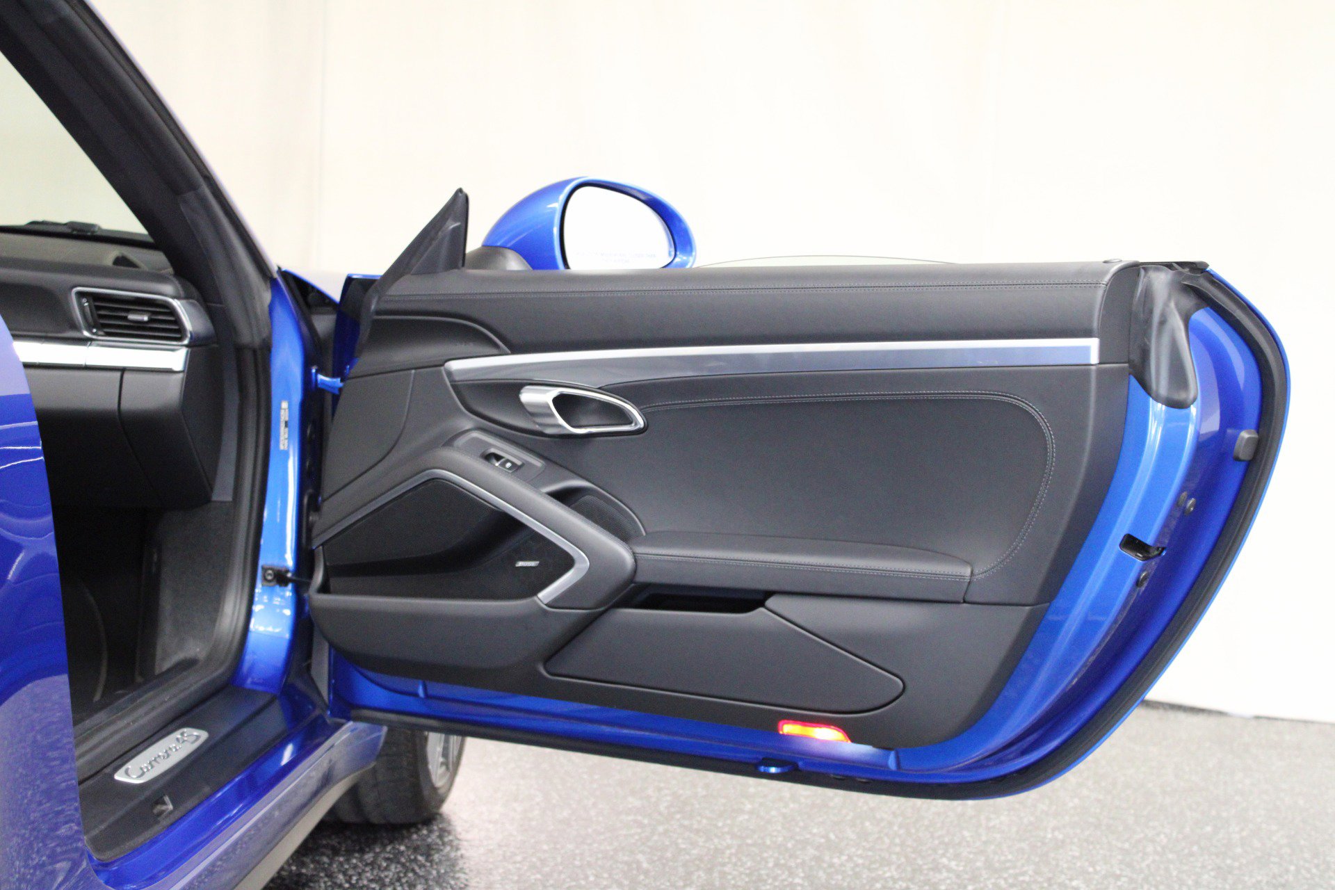 Used 2016 Porsche 911 Carrera 4S image 21