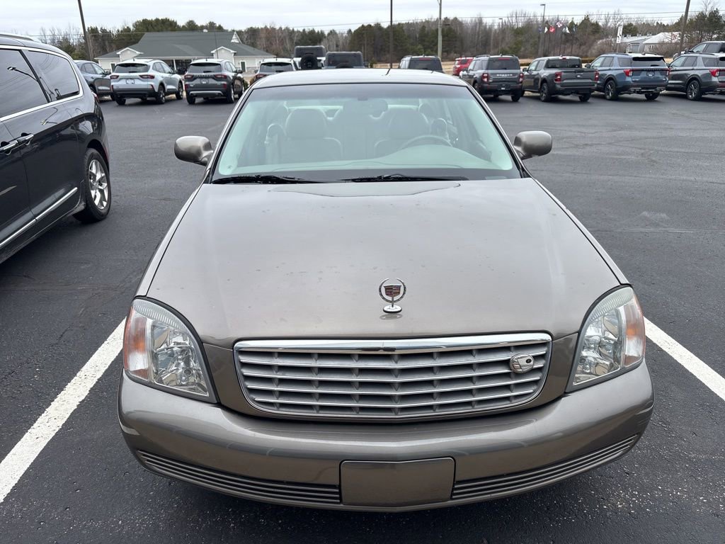 Used 2002 Cadillac De Ville Base w/ Comfort/Convenience Pkg image 2