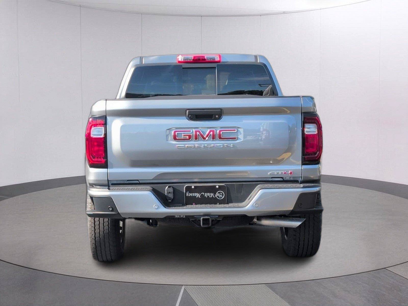 New 2026 GMC Canyon AT4 AWD/4WD image 4