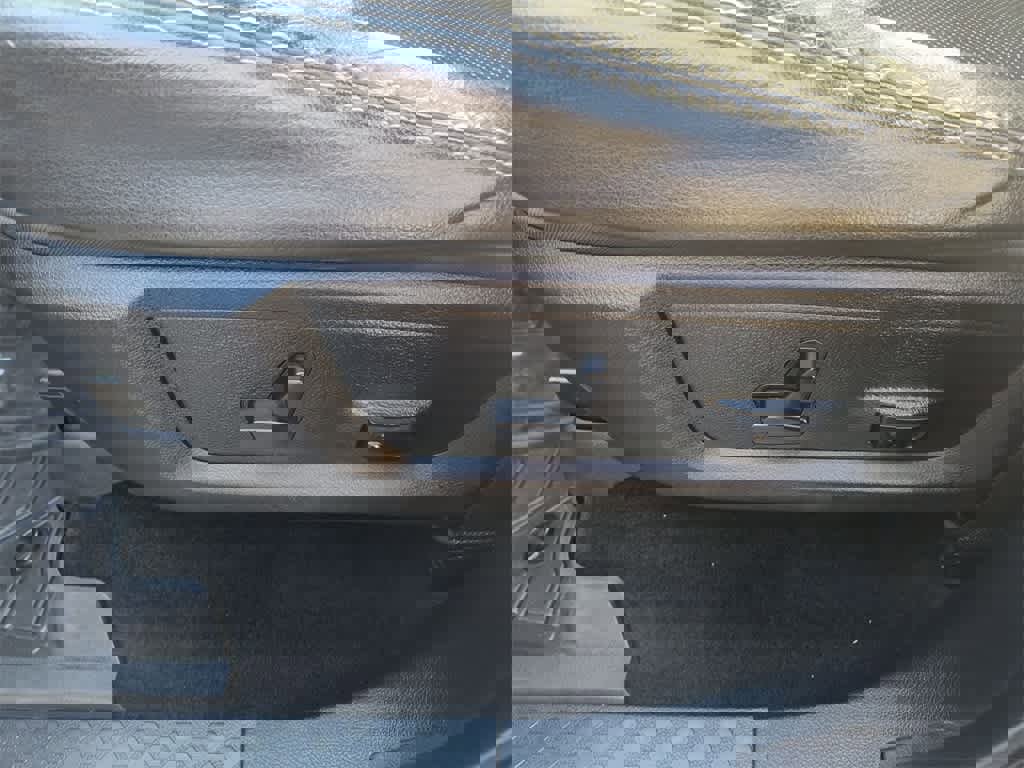 Used 2014 RAM 1500 Sport w/ Sport Premium Group image 12