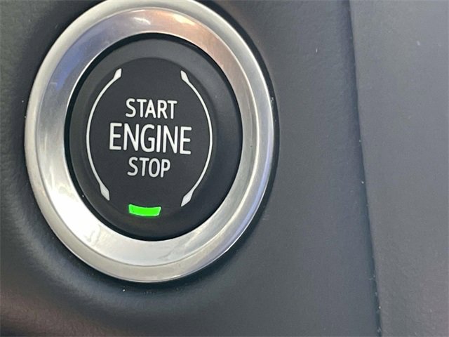 Used 2023 Chevrolet Suburban RST w/ Sport Performance Package image 19