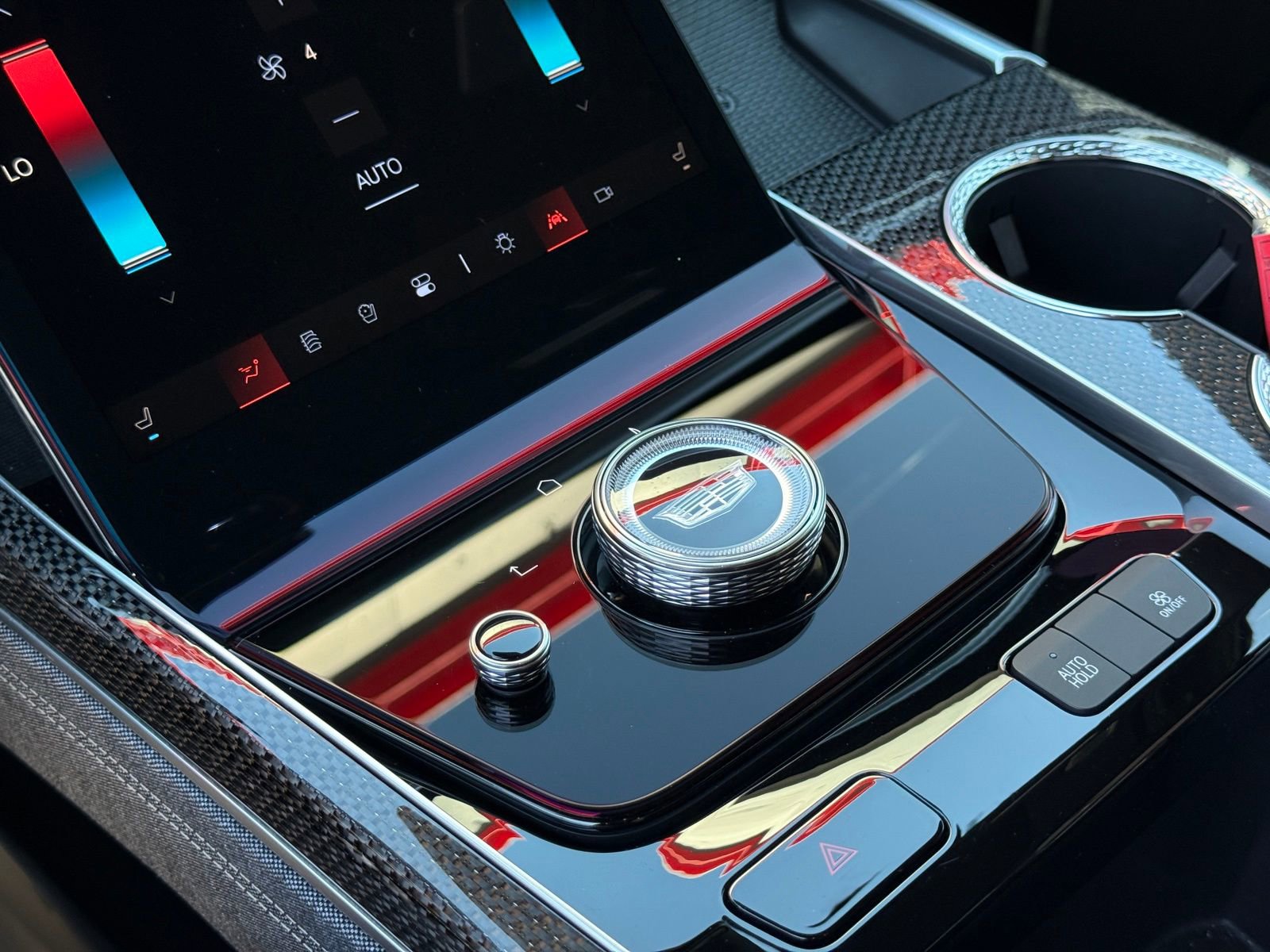 Used 2025 Cadillac Escalade ESV V image 36