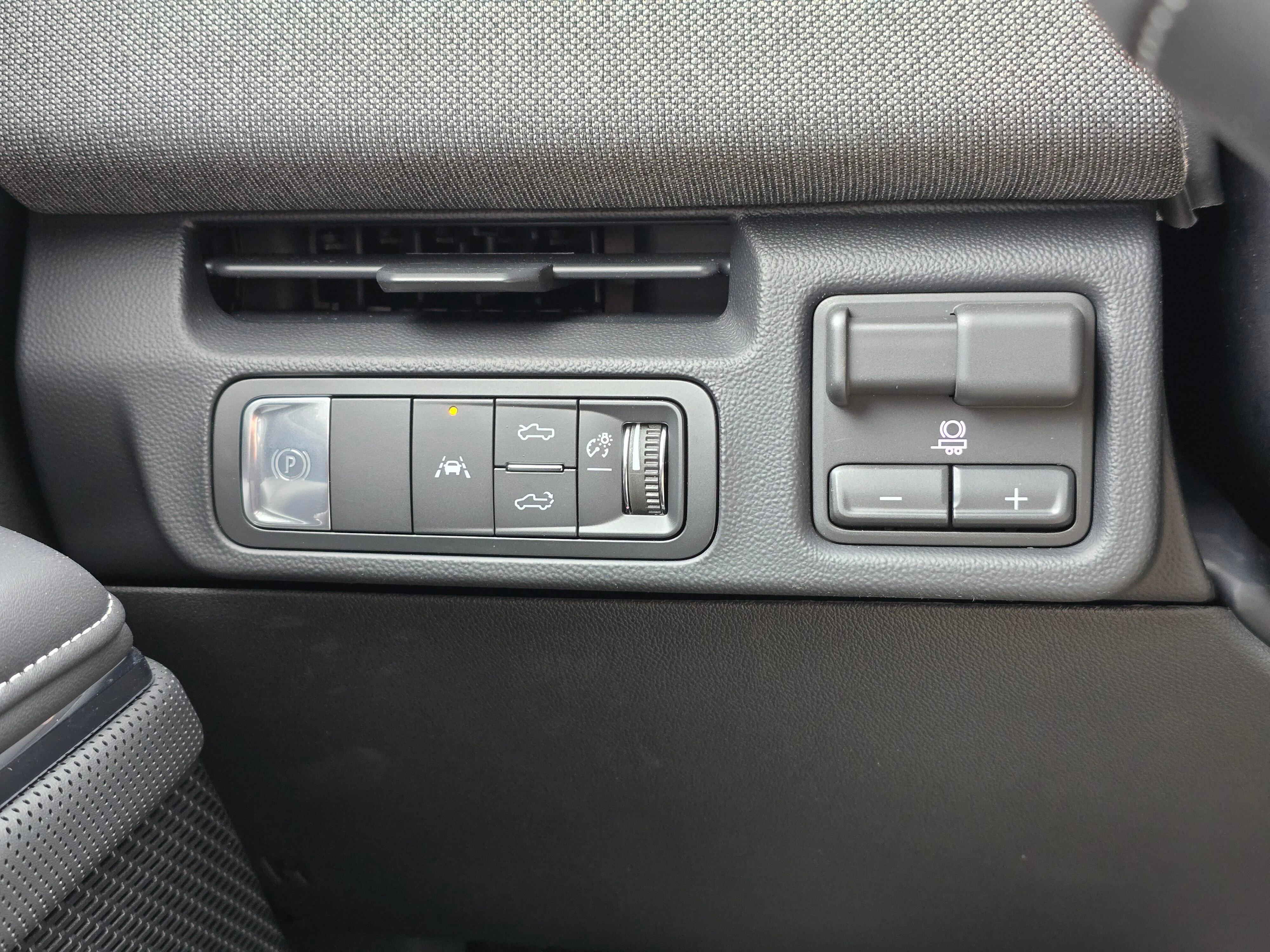 New 2026 GMC Sierra EV Elevation AWD/4WD image 26
