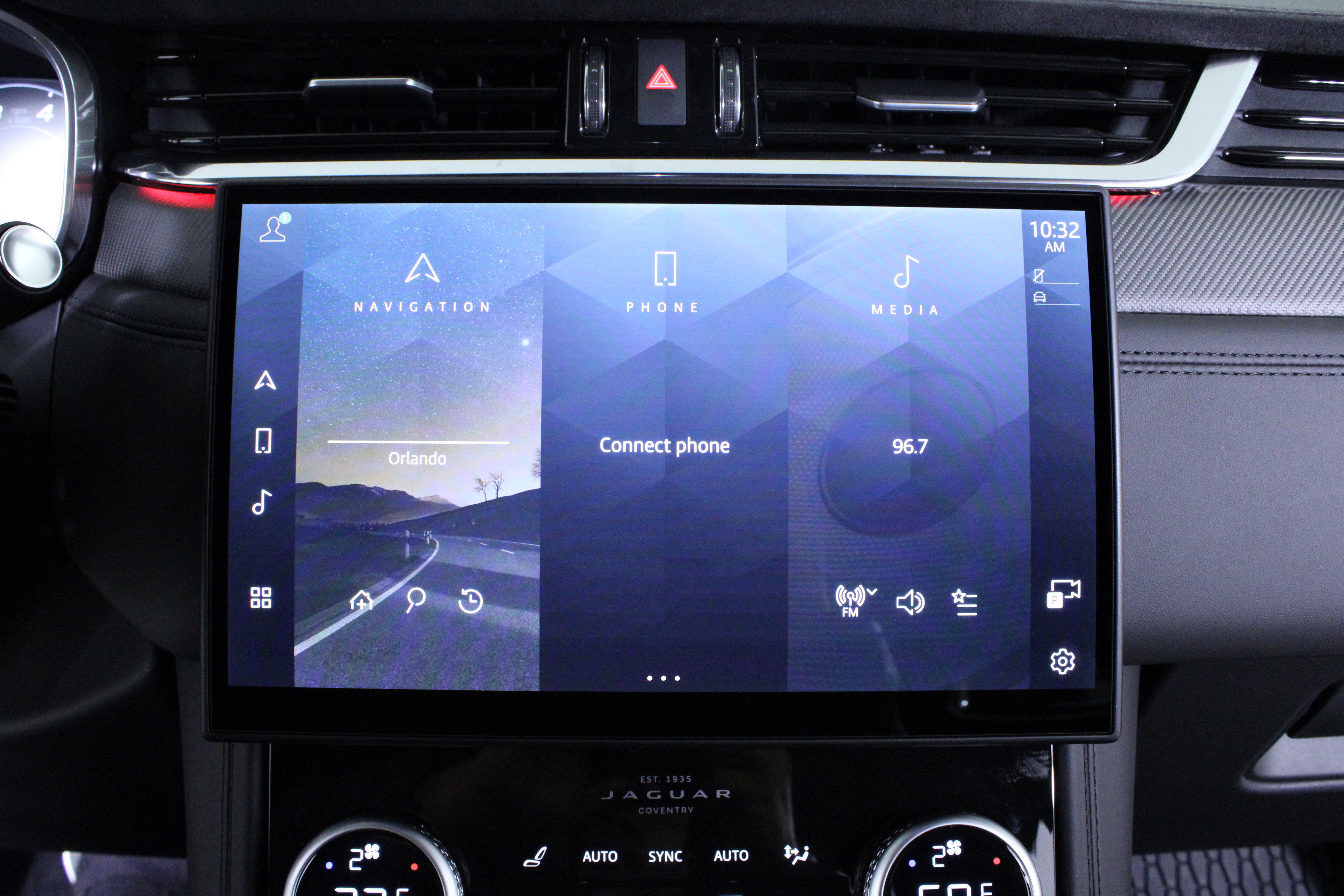 New 2026 Jaguar F-PACE SVR 575 Edition AWD/4WD image 21