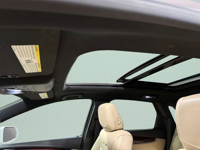 Used 2017 Cadillac XT5 Luxury w/ Driver Awareness Package image 25