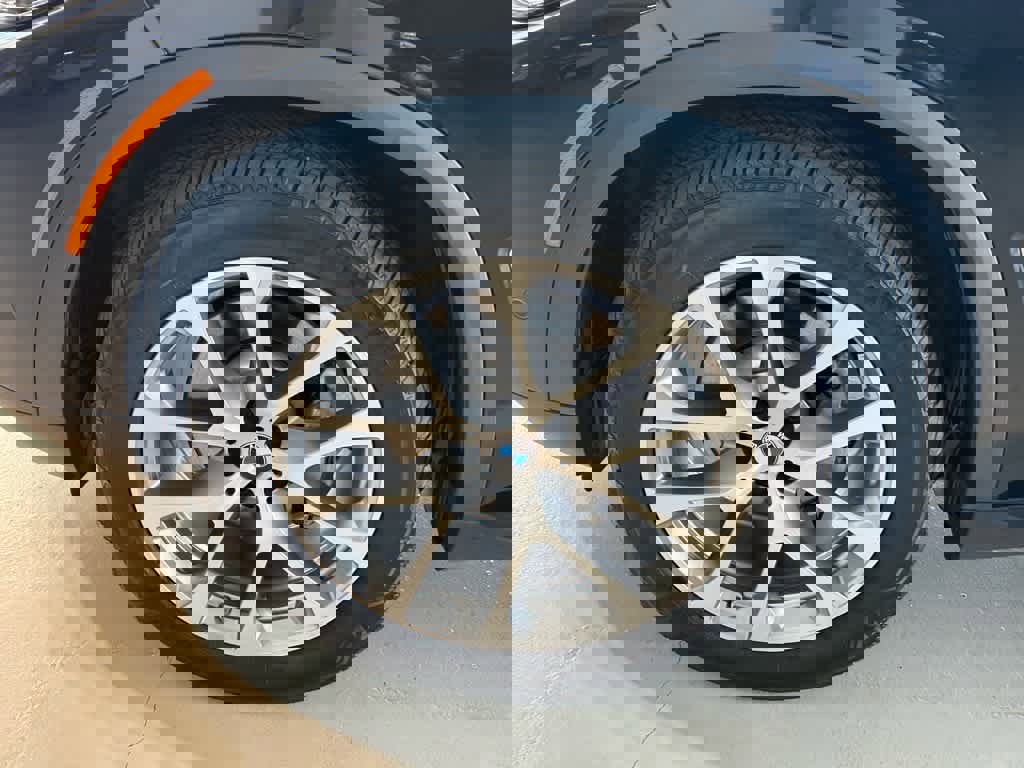 Used 2022 BMW X5 xDrive40i w/ Premium Package image 8