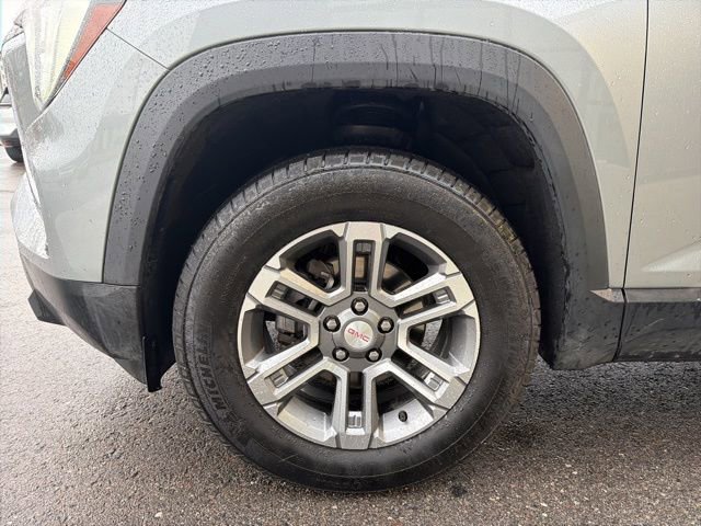 Used 2025 GMC Terrain Elevation AWD/4WD image 4