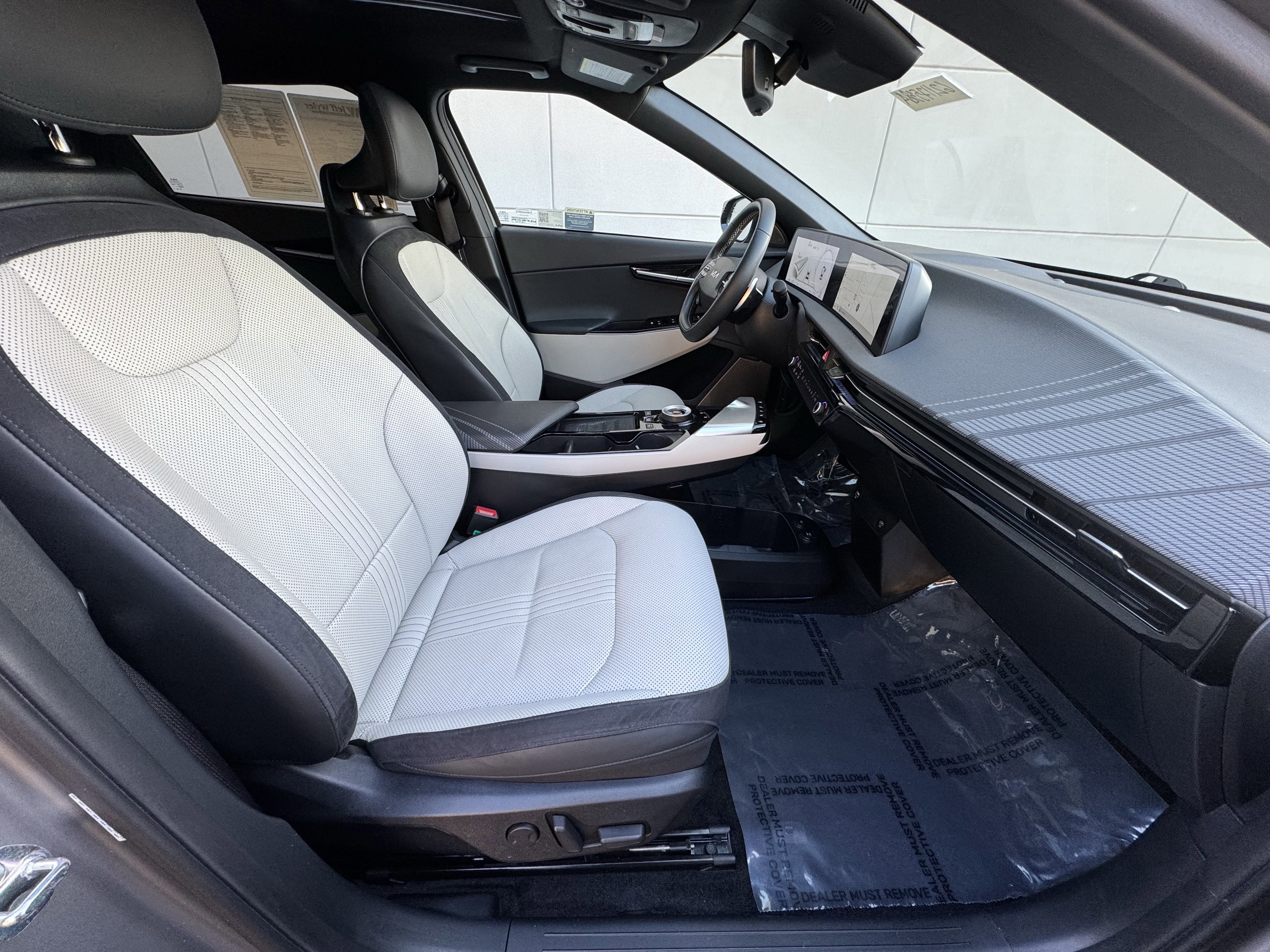 Used 2023 Kia EV6 GT-Line w/ GT-Line White Seat Package image 28