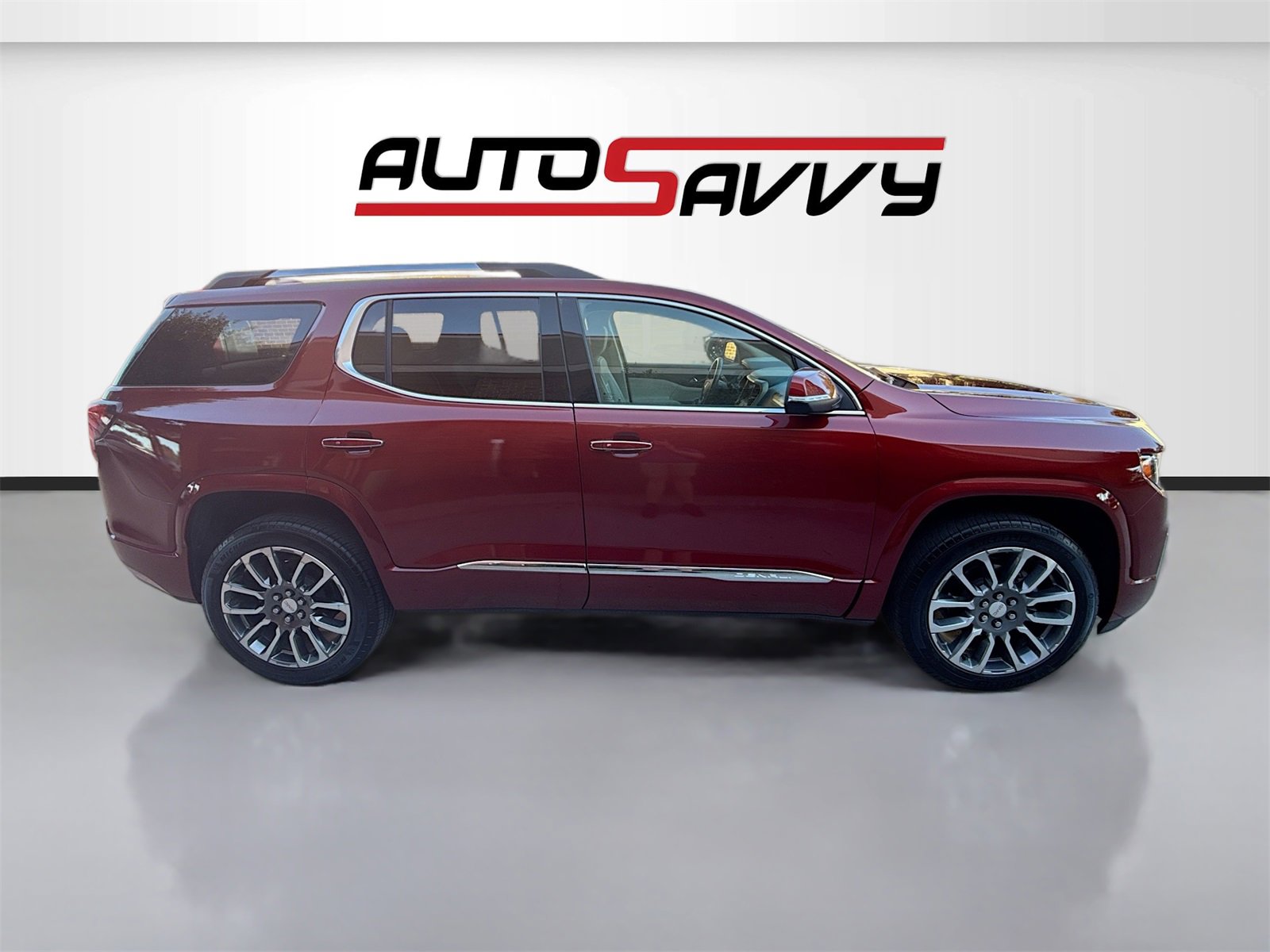 Used 2022 GMC Acadia Denali w/ Denali Ultimate Package image 8
