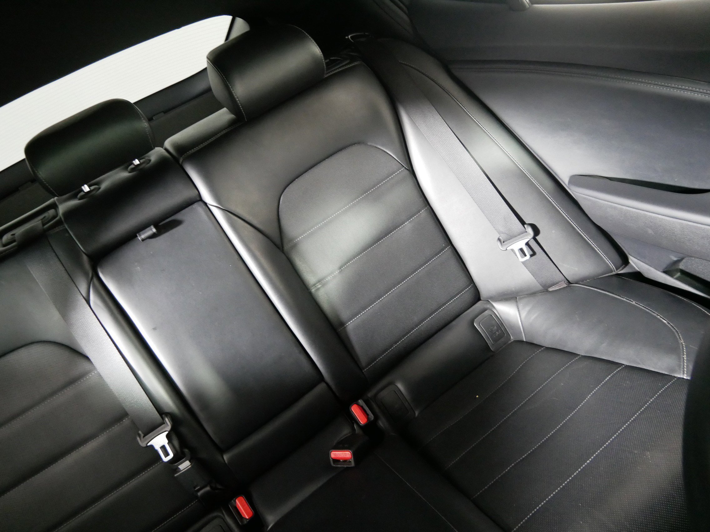 Used 2020 Kia Stinger GT2 image 14